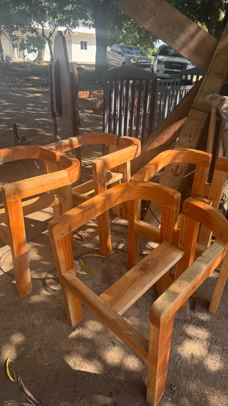Sillas fabricadas con madera aserrada